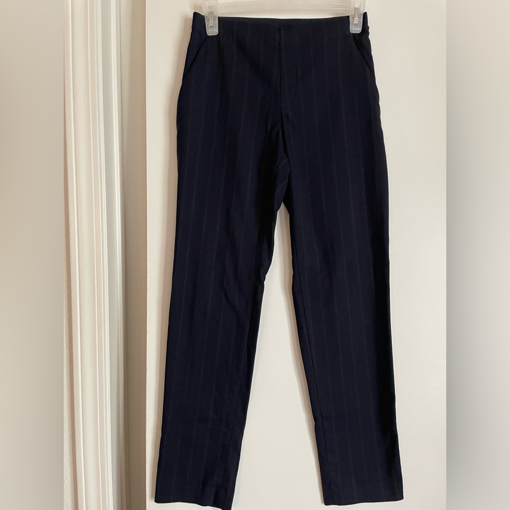 Uniqlo Straight Leg Mid Rise Classic Trouser Pants Navy Pinstripes XS Sz 24-25”